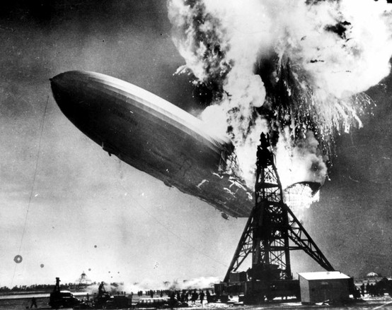 Photo:  Hindenburg disaster (2)